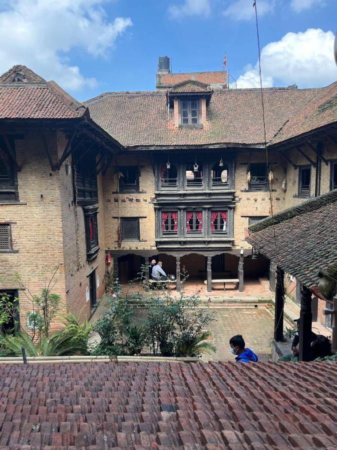 Newa Chen Historic House Unesco Lalitpur Exterior photo