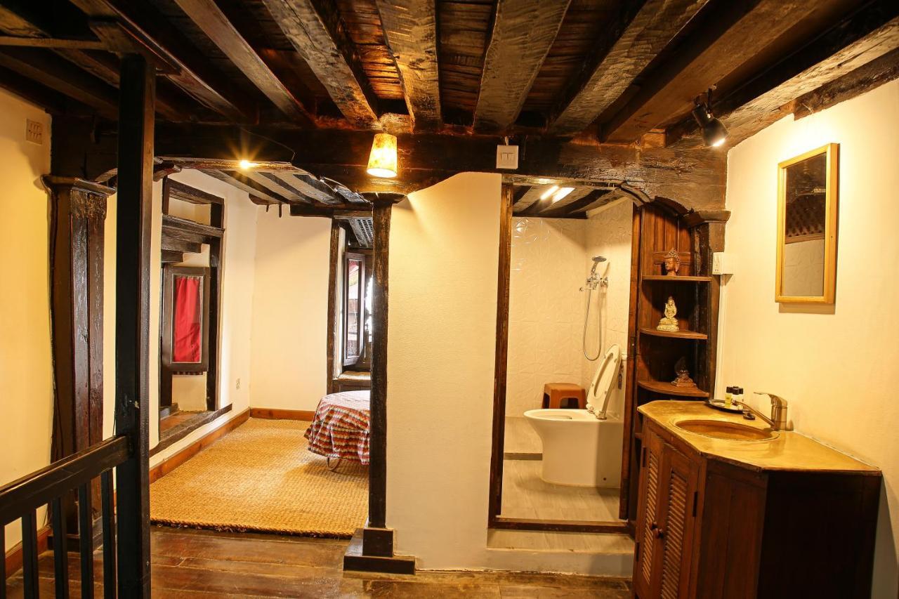 Newa Chen Historic House Unesco Lalitpur Exterior photo