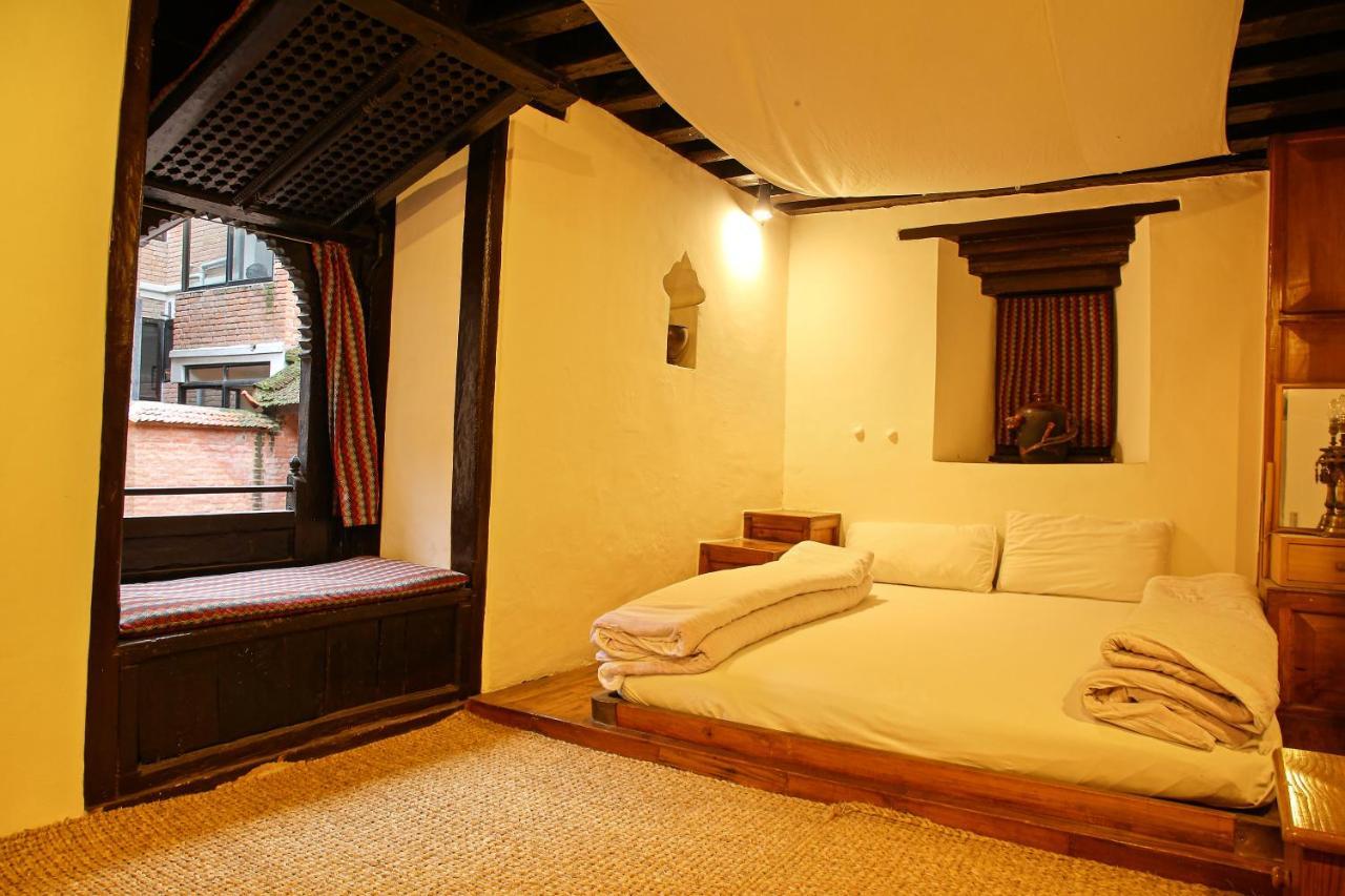 Newa Chen Historic House Unesco Lalitpur Exterior photo