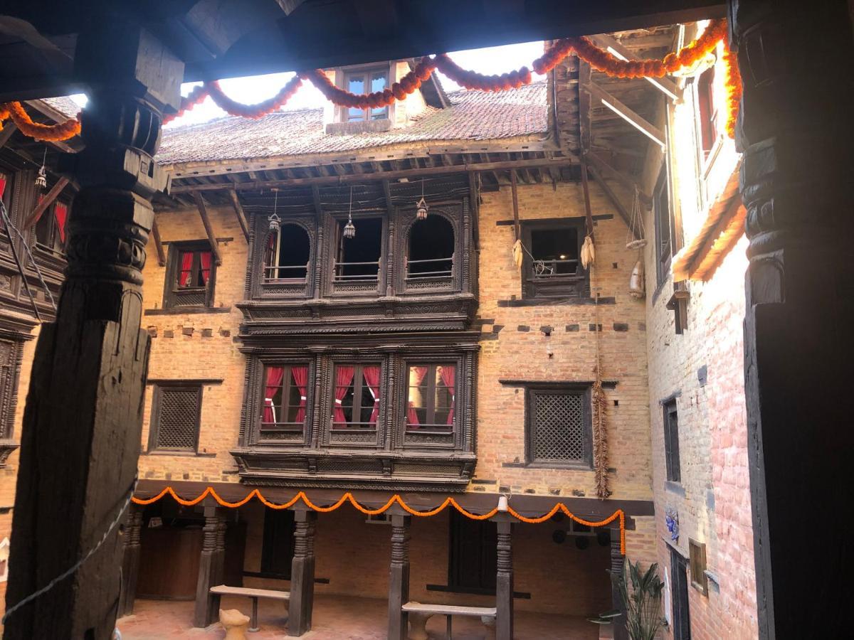 Newa Chen Historic House Unesco Lalitpur Exterior photo